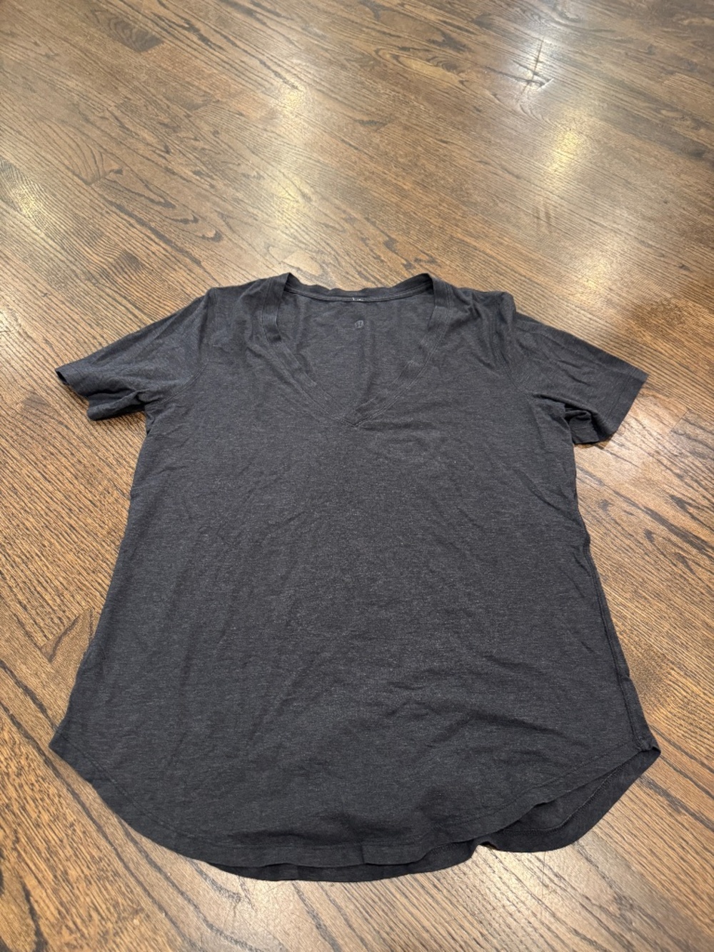 Lululemon Love Tee V